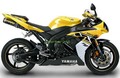 TWO BROTHERS YZF-R1 04-06 M-2 カーボン デュアル スリップオン マフラー   005-1130407