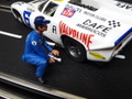 LeMans miniatures 1/32 ﾌｨｷﾞｭｱ 　　132039ｍ◆ピットクルー／ホイルメカニック フィギュア wheel mechanics Team Matra 1974　高級レジン製★お勧めの逸品！