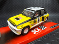 SCX　1/32ｽﾛｯﾄｶｰ 　　　　　◇RENAURT 5　　MAXI TURBO　#9　elf　　　　　　ライト点灯！★人気商品！