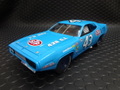 AUTO WORLD　1/18　ﾀﾞｲｷｬｽﾄﾓﾃﾞﾙ　　◆#43 RICHARD PETTY　1972 PLYMOUTH ROAD RUNNER 　　　特選・現地買付品　◆超お薦め ロードランナー！