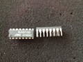NJU3712D　1個　8-BIT SERIAL TO PARALLEL CONVERTER