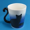 感温夜明け猫マグ正面
