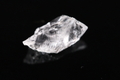 まるごと超透明2.5ct！超高波動ロシア産フェナカイト原石【最高品質・透明・光沢・超激レア】