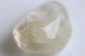 希少 まるごとゴールデン ロシア産フェナカイト・タンブル 25.0ct