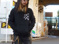ハチ柄 PULL PARKAR