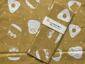 てぬぐい「文鳥とおにぎり（からし）」	(73)