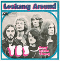 YES / LOOKING AROUND