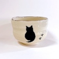 青峰堂オリジナル「猫の抹茶碗」〜長毛種・志野〜【国産・愛知県瀬戸市赤津焼】【ネコ・ねこ】