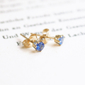 ピアス☆カイヤナイト（3mm）