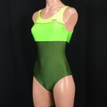 つるテカ 3色グリーン レディース 競泳水着 M ellesse エレッセ 中古 c6790