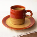 キャラメルカラー丸い持ち手が可愛い優しい風合いの切立型コーヒーカップ＆ソーサ―