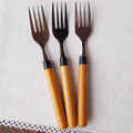 昭和レトロなウッドハンドルのフォーク/洋食カトラリー/丸柄薄茶