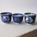 古い時代の印判花紋唐草紋蕎麦猪口フリーカップに/湯呑み/向付としても