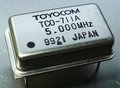 TOYOCOM OSC クリスタルオシレータ 5.000MHz