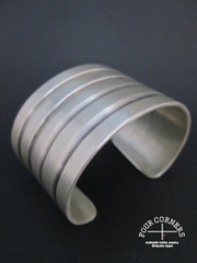 ビーズ付き】ジェームスフォックス スプーンペンダント 商品一覧