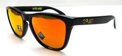 OAKLEY（オークリー）　Frogskins（フロッグスキン） Valentino Rossi Signature Series Polished Black / Prizm Ruby