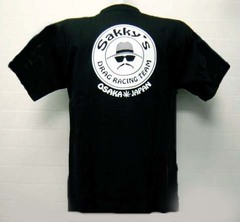 SAKKY'S　RACING　TEAM　　★"SAKKY　AMIGO"　T-シャツ　　　　　　　　　　　　◇カラー/ブラック・レッド在り