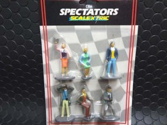 Scalextric Classics  1/32 ｽﾛｯﾄｶｰ用ｱｸｾｻﾘｰ　C634◆見物人&観客　６体set　 ペイント済みフィギュア　（Spectators x6）　　展示演出に最適！