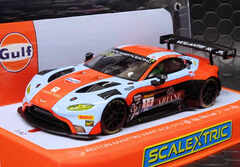 Scalextric 1/32 ｽﾛｯﾄｶｰ　 c4655 ◆ Aston Martin GT3 Vantage  Bathurst 2025  "Gulf Edition" 　　ハイディティールモデル　新製品！★ガルフエディション　入荷完了～！