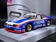 Revoslot　1/32 ｽﾛｯﾄｶｰ　 RS0317◆ Ford Mustang GTO 7-Eleven. #7/Scott Pruett - Bruce Jenner.　Sebring 1986.　”セブンイレブン” マスタング/IMSA-GTOクラス優勝車！　金属製シャシー採用　★セブンイレブン再入荷しました～