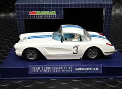 MR-Slotcar　1/32　ｽﾛｯﾄｶｰ  MR1502◆ Chevrolet Corvette C1　 #3/ John Fitch ＆ Bob Grossman.  Team Cunningham. 　1960 Le Mans Class Winner.    フローティングマウントボディー＆アルミシャシー！　★話題のニューモデルが入荷！