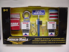 Ertl　1/18　アクセサリー　　◆サービス ステーションset　　　貴方のミニカーを演出するアクセサリーkitです。.