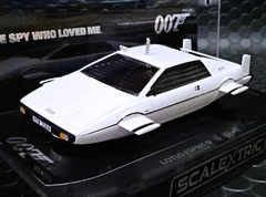 Scalextric 1/32 ｽﾛｯﾄｶｰ　c 4359◆007 James Bond - Lotus Esprit S1 「The Spy Who Loved Me」  "Wet Nellie"         「007/私を愛したスパイ」ロータス/潜航モード◆新発売・入荷済みです！