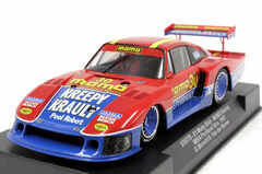  SIDEWAYS 1/32 ｽﾛｯﾄｶｰ 　SW57◆ Porsche 935 MobyDick　 ”Momo Racing" 　#30/G.Moretti/S.Vander Merwe　　IMSA Portland 3hrs 1983 　★お勧めです！