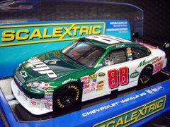 Scalextric　1/32　ｽﾛｯﾄｶｰ　c2895◆#88　DALE EARNHARDT Jr　"amp/MountenDew" 　NASCAR　IMPALA SS/COT　とっても希少なモデル◆シボレーインパラSS　ナスカー！