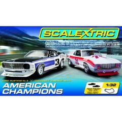 ScalextricU.S.A　1/32ｽﾛｯﾄｶｰ　　◇"American Champions" コースセット(T2）　　#3Mustang vs #76Camaro 　　希少車2台付き！　！★送料無料！
