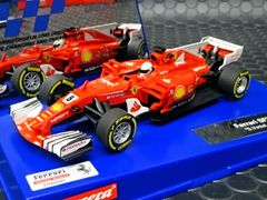 Carrera　Digital132　ｽﾛｯﾄｶｰ　 30842◆Ferrari SF70H　 #5/S.Vettel, 　　--デジタル・アナログ共用--　こちらはSベッテルのSF70H！★再入荷完了！