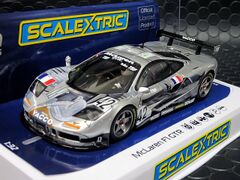 Scalextric 1/32 ｽﾛｯﾄｶｰ　C4159◆MCLAREN F1 GTR.  BBA Competition ”CESAR ART CAR”　#42/Jean Laribiere、Marc Sourd、Herve Poulain.  LE MANS 1995.   2021年最新モデル　◆マクラーレンF1-GTRのアートカー新発売！！