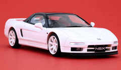 Avantslot 1/32 ｽﾛｯﾄｶｰ　JDM02ｂ◆ Avant Slot Honda NSX  -White-. 　 アバンストッロの ”Ranz Signature collection”  は レジン製のハイクラスモデル。送料無料！◆入荷数僅かですご予約をお勧めします！