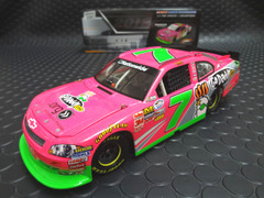 Action /Lionel　1/24 ﾀﾞｲｷｬｽﾄﾓﾃﾞﾙ　　　◆#7　DanicaPatrick "GoDaddy.com/PINK" 　　 2012/CHEVROLET　IMPALA　　　僅か1595台のみ製造★希少限定モデル！