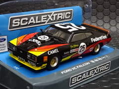 Scalextric 1/32 ｽﾛｯﾄｶｰ　c3869◆ Ford XC Falcon 　#25/Allan Moffat　1979 Bathurst 1000　　ハイディティールモデル★前後ライト点灯！◆入荷！！