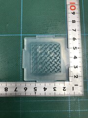 30「縞鋼板模様（細）」レジン用モールド
