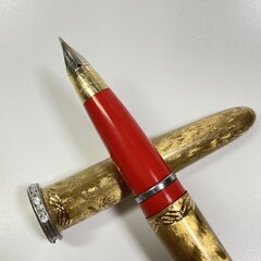 レディ・シェーファー XVI モアレゴールド