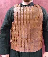 ラメラー レザースケイルアーマー