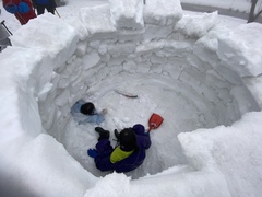 DW253 スノーキャンプ （1泊2日）安心施設泊 2月14日（土）〜15日（日） 小学2年生〜中学3年生