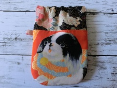 ＊古布リメイク・バネ口ポーチ・デジカメケース＊狆・座敷犬＊昭和レトロ