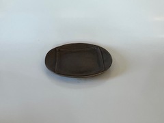 ネジ付き楕円皿（茶）　T25-67db