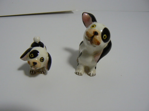 昭和レトロ　犬の陶器置物2個セット　中古