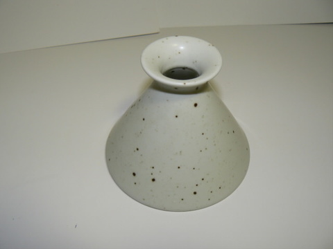 千趣会　円すい一輪挿し　新品