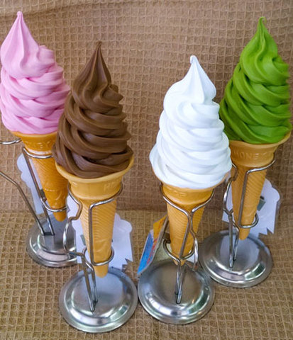 ソフトクリーム各色