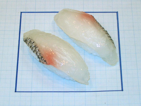 SKN050018Aにぎり寿司真鯛小A湯霜