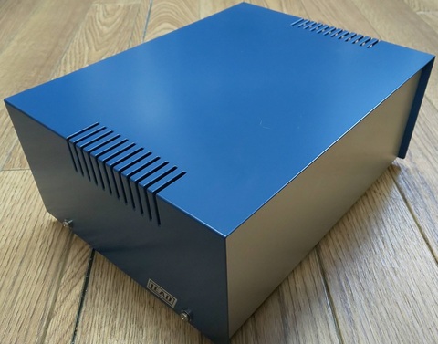 新品(長期保管品) LEADケース W219 H95(ゴム脚込み) D170