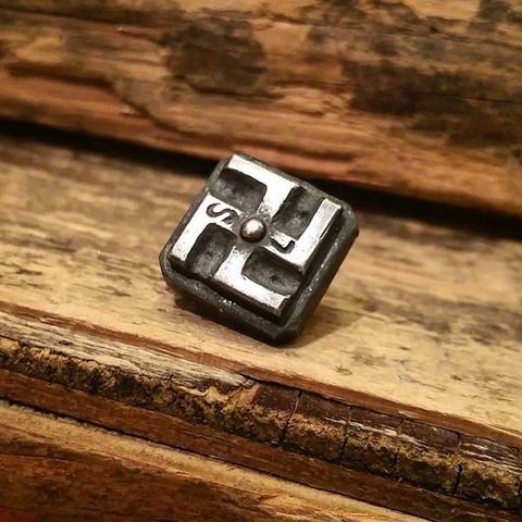 商品一覧 | 8UP