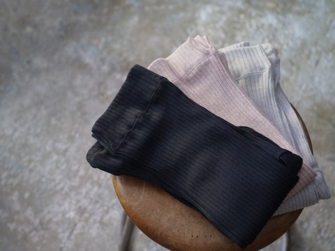 完売＊CLOSELY コットンシルクリブのレギンス 