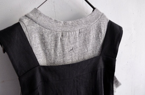 ICHI Antiquites Back Embroidery タンクトップ