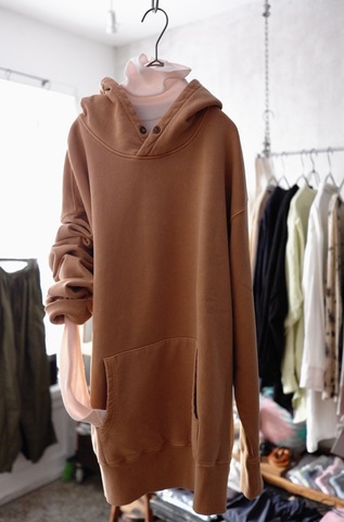 ICHI Antiquites PIGMENT FRENCH TERRYのフーディ